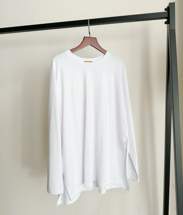 側開衩白Ｔ 白Ｔ