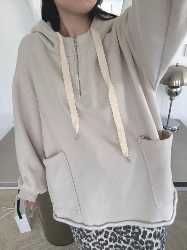 拉鍊大口袋帽Ｔ 大口袋帽Ｔ