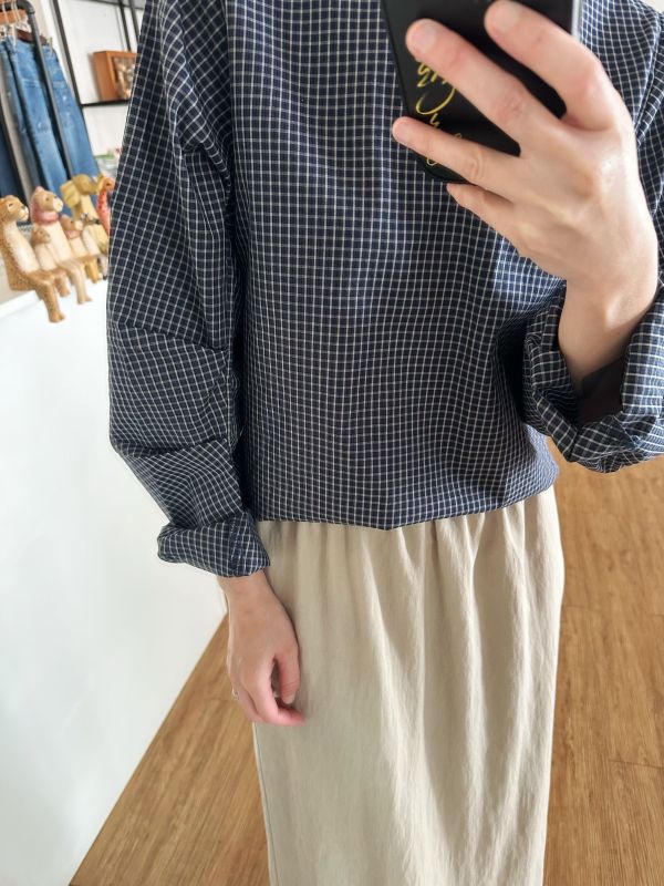 細格袖打褶上衣 藍格子上衣