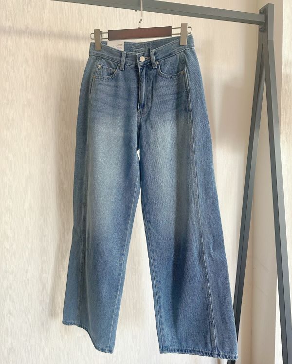 側拼接牛仔寬褲 牛仔寬褲