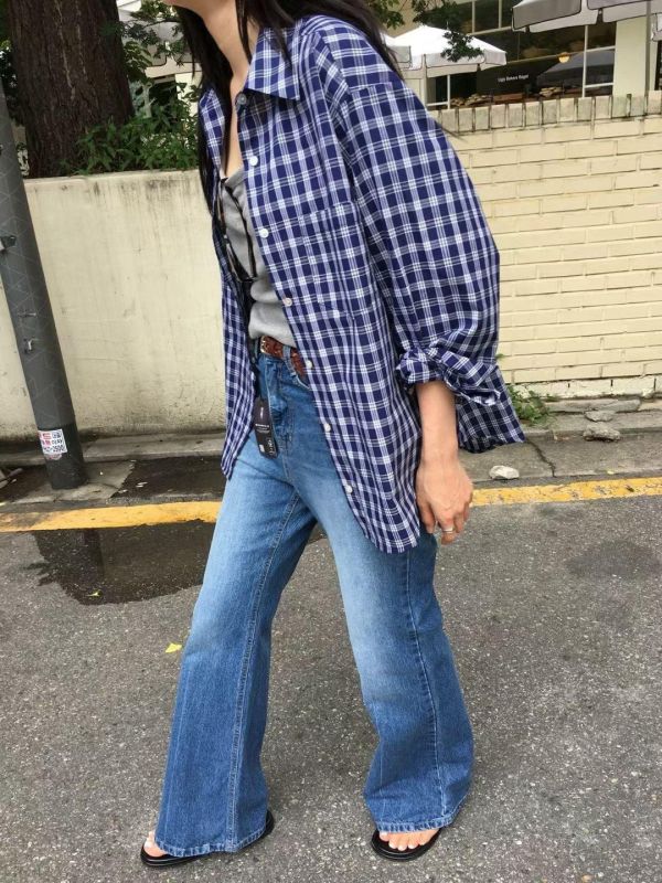 刷色喇叭褲 喇叭牛仔褲