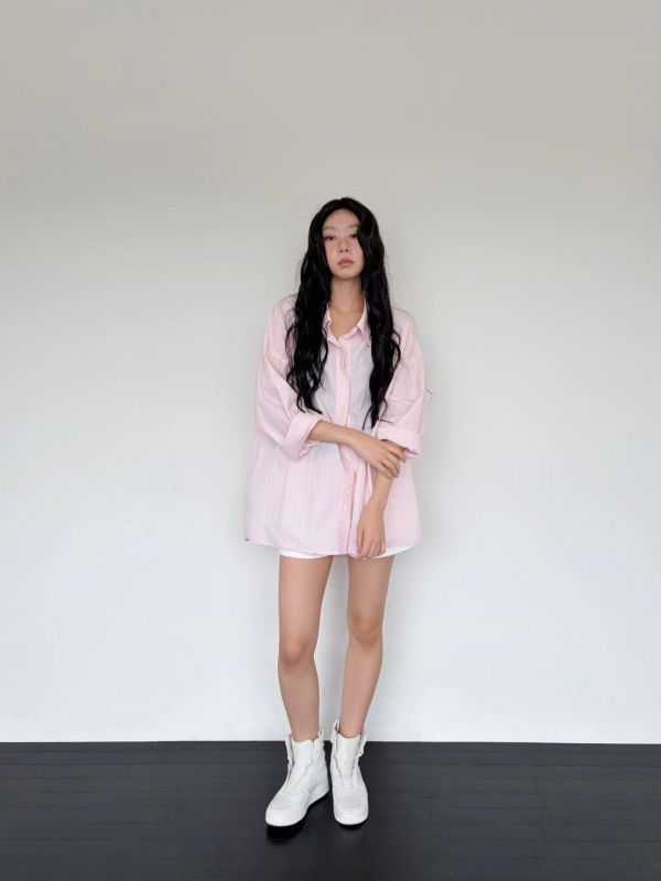 細直條寬身襯衫－杏、粉色 寬身襯衫