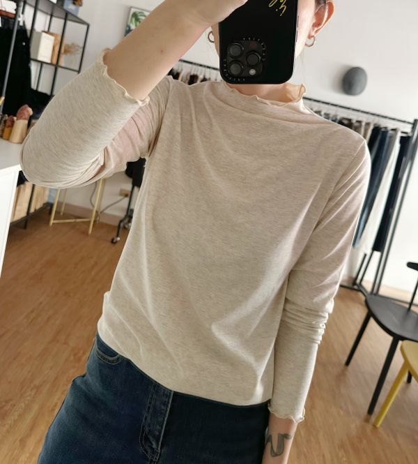 捲邊內薄刷毛Ｔ 內刷毛棉Ｔ