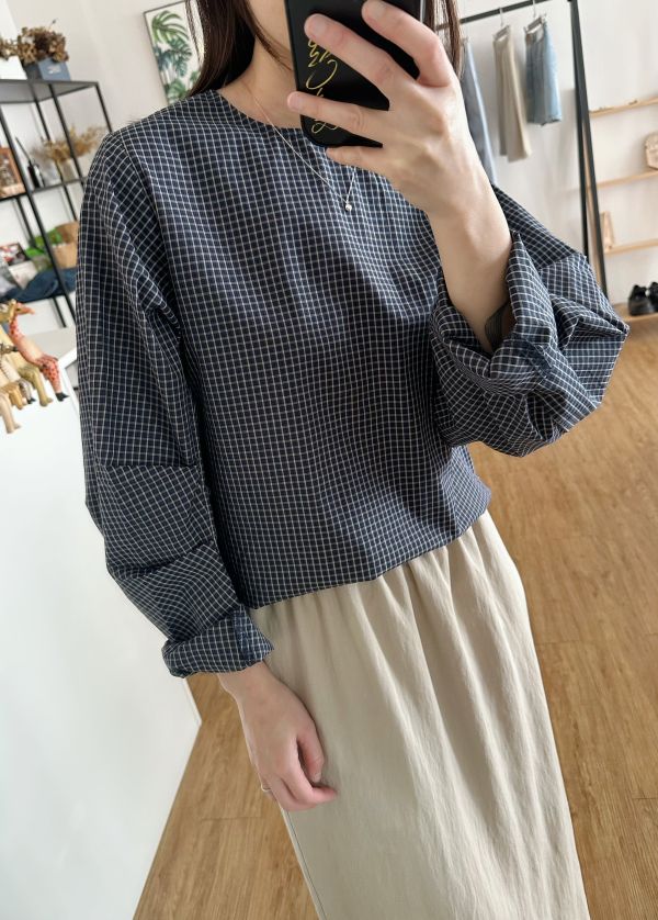 細格袖打褶上衣 藍格子上衣