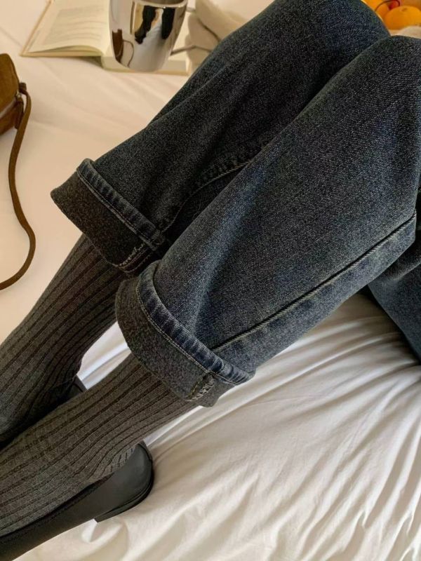 內薄刷毛小直筒牛仔 薄刷毛小直筒牛仔