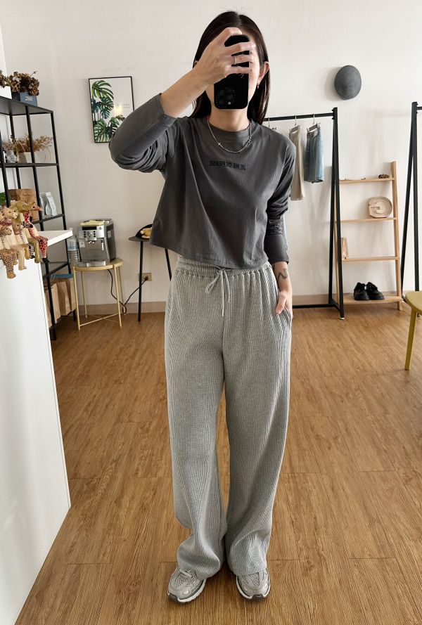 小英字短版Ｔ 短版棉Ｔ