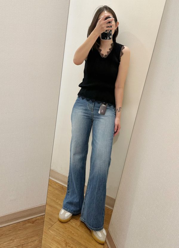 Ｖ領蕾絲背心 蕾絲背心