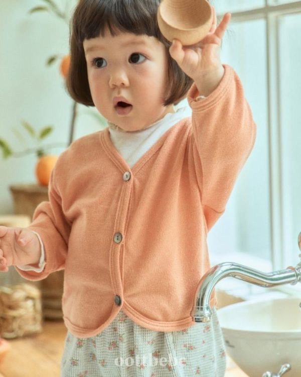正韓oottbebe 秋款排釦小外套 