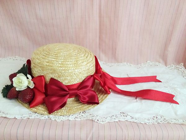 Flowery Strawberry Hat Flowery Strawberry Hat, strawberry hat, hat, picnic,lolita, lolita hat