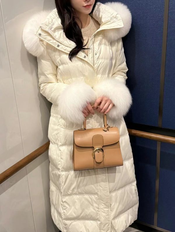 韓國狐狸毛100%鴨絨銀扣鎖腰長版外套 
