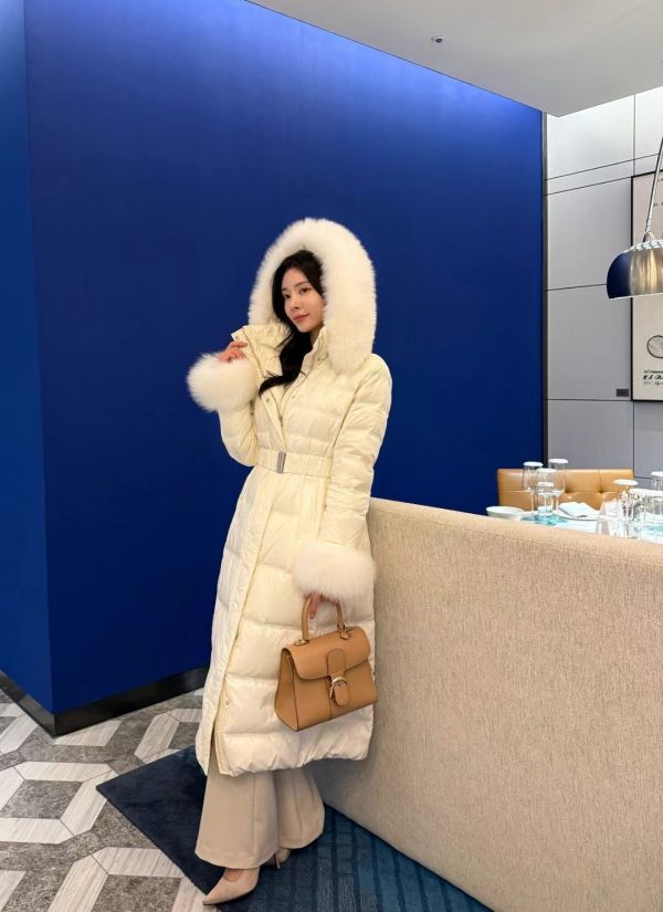 韓國狐狸毛100%鴨絨銀扣鎖腰長版外套 