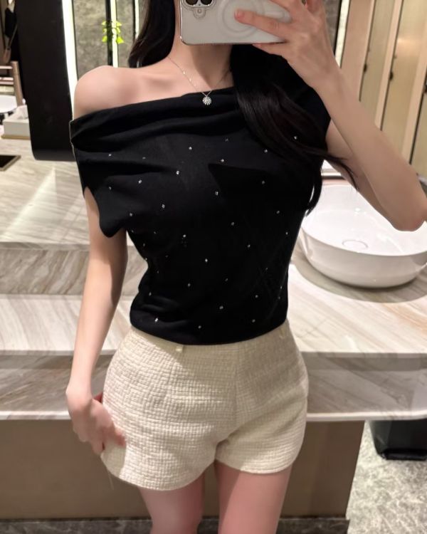 韓國碎鑽質感軟糯上衣 