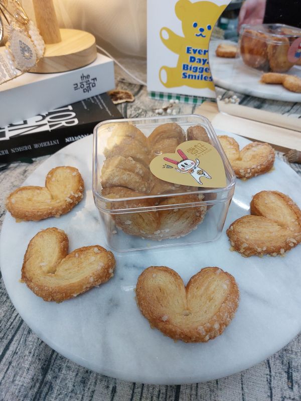 蝴蝶酥方盒 週三至週六取貨  《週四結單》 