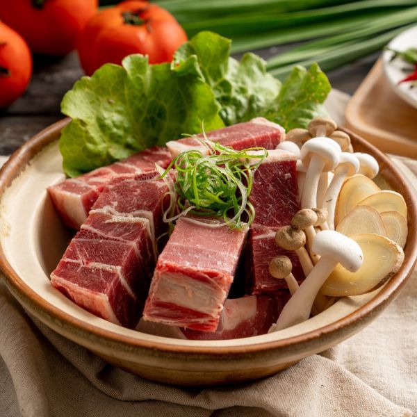附皮羊塊 