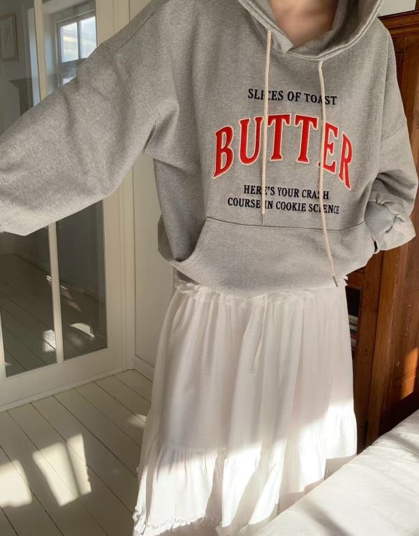 Butter 奶油帽T 