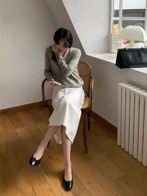 雙V領假兩件針織衫 