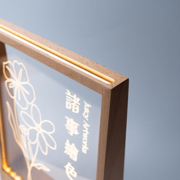 客製化觸控式大相框夜燈 相框小夜燈, LED木頭夜燈, LED夜燈, 客製化夜燈, 似顏繪夜燈, 雷射雕刻代工, 彩色壓克力噴印, 壓克力UV噴印, 彩色木頭小夜燈, 壓克力小夜燈代工, 印相片夜燈, 相片燈, 觸控式夜燈