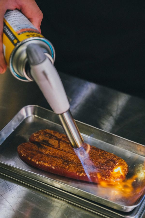 十兩等級 (可客製化) 【超頂級野生烏魚子禮盒】 烏魚子,野生烏魚子,過年送禮,海鮮,豊賀大酒家,宅涮涮鍋,鏡週刊,發大財,烏金,台南,厚切,一口吃,即食包裝,禮盒,袋裝,阿堯,王瑞瑤,必備料理,合興糕糰店,杜甲,杜甲八味粉,片裝禮盒,五兩,六兩,八兩頂級