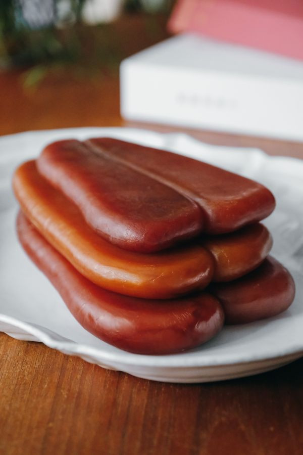 八兩等級超厚切一口吃【尊榮野生烏魚子禮盒】300g 烏魚子,野生烏魚子,過年送禮,海鮮,豊賀大酒家,宅涮涮鍋,鏡週刊,發大財,烏金,台南,厚切,一口吃,即食包裝,禮盒,袋裝,阿堯,王瑞瑤,必備料理,合興糕糰店,杜甲,杜甲八味粉,片裝禮盒,五兩,六兩,八兩頂級