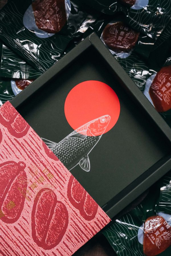 超厚切一口吃【野生烏魚子禮盒】200g 烏魚子,野生烏魚子,過年送禮,海鮮,豊賀大酒家,宅涮涮鍋,鏡週刊,發大財,烏金,台南,厚切,一口吃,即食包裝,禮盒,袋裝,阿堯,王瑞瑤,必備料理,合興糕糰店,杜甲,杜甲八味粉