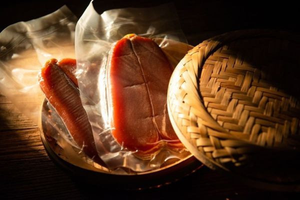 十一兩等級 (獨家) 【超頂級野生烏魚子禮盒】 烏魚子,野生烏魚子,過年送禮,海鮮,豊賀大酒家,宅涮涮鍋,鏡週刊,發大財,烏金,台南,厚切,一口吃,即食包裝,禮盒,袋裝,阿堯,王瑞瑤,必備料理,合興糕糰店,杜甲,杜甲八味粉,片裝禮盒,五兩,六兩,八兩頂級