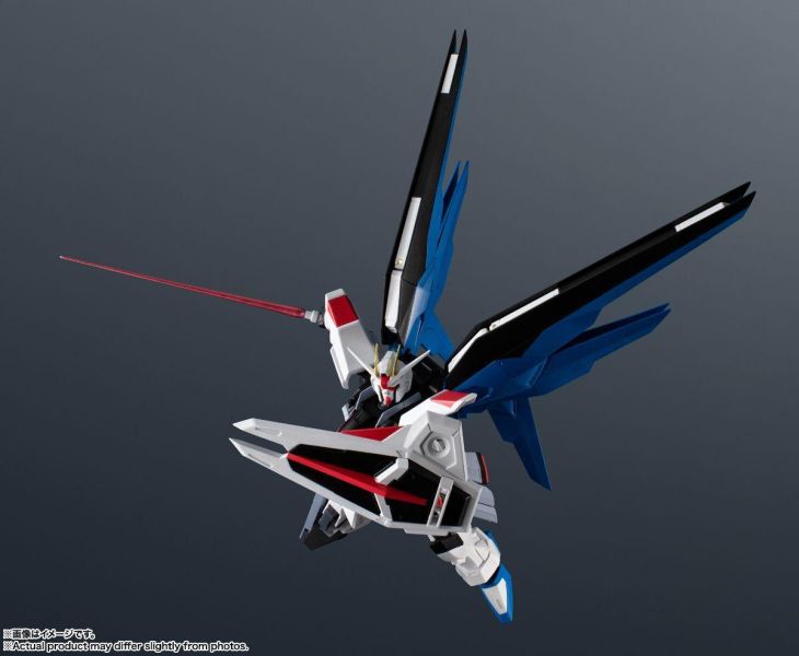 BANDAI 鋼彈 UNIVERS ZGMF-X10A 自由鋼彈 (RENEWAL) 
