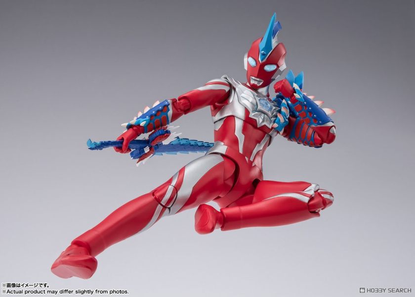 BANDAI  S.H.Figuarts SHF 超人力霸王 奧米加 雷基尼斯裝甲 