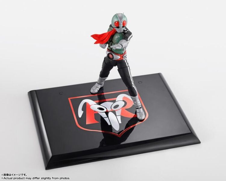 BANDAI S.H.F 真骨雕製法 假面騎士新1號 (榮光的昭和騎士) 