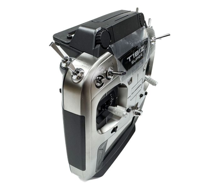 FUTABA 16IZsuper 極新二手品 9.99 成新品無接收 開機僅一小時學習認識功能 沒有裝機設定過 老闆升級遙控器出售再送螢幕保護貼 輸入商品編號享免運 