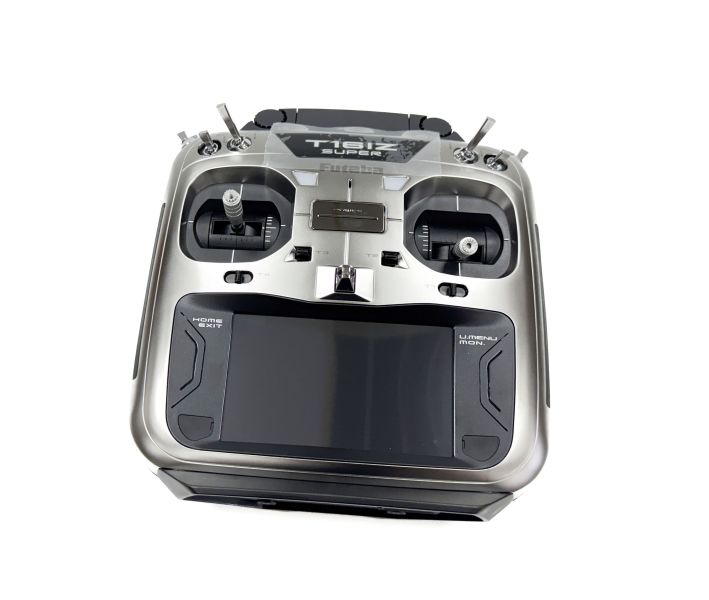 FUTABA 16IZsuper 極新二手品 9.99 成新品無接收 開機僅一小時學習認識功能 沒有裝機設定過 老闆升級遙控器出售再送螢幕保護貼 輸入商品編號享免運 