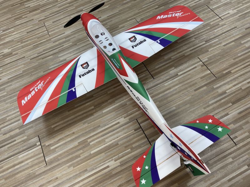 出清特價品  FUTABA SKYLEAF MASTER Jr. 40" EPO 遙控飛機 耐摔輕鬆上手 