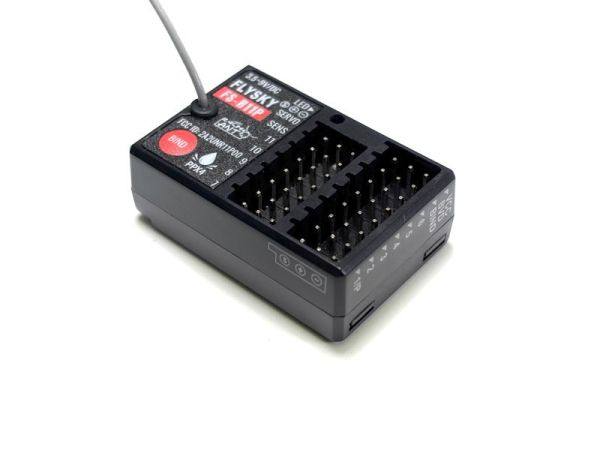 FLYSKY FS-R11P  ANT通信協議標準接收機，提供11通道的雙向接收機，外置單天線，輸出PWM、PPM、i-BUS或S.BUS信號，設計小巧緊湊，可適合多種模型車和模型船使用 
