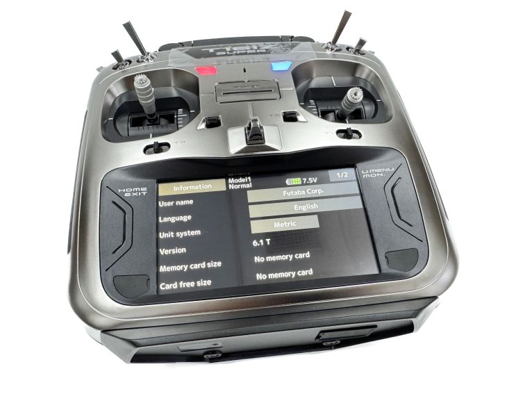 FUTABA 16IZsuper 極新二手品 9.99 成新品無接收 開機僅一小時學習認識功能 沒有裝機設定過 老闆升級遙控器出售再送螢幕保護貼 輸入商品編號享免運 