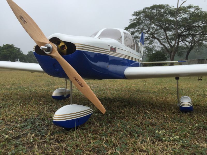 PA-28 50E 電動像真飛機 ARF 空機 