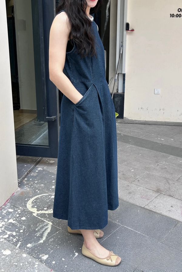 韓系側口袋牛仔洋裝 韓國女裝,東大門服裝,流行穿搭,美人鞋窩,小個子穿搭,好看又平價,直播連線,現貨,
實體店鋪