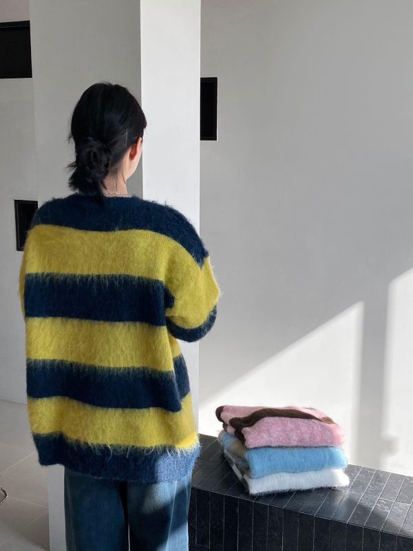 𝐍𝐞𝐰 𝟐𝟎𝟐𝟓 拼色拉毛毛衣 