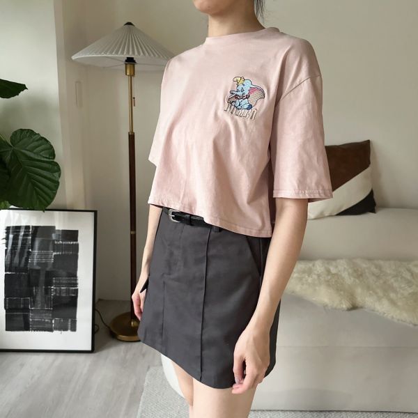 小飛象刺繡短版短Ｔ 