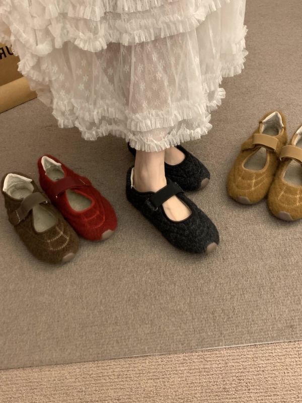 毛呢瑪莉珍2公分休閒鞋 