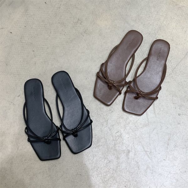夏季沙灘渡假風～法式平底夾腳人字拖鞋 小香風,平底鞋,人字拖,韓國時尚,平價高CP,金色平底鞋,銀色平底鞋,芭蕾舞鞋