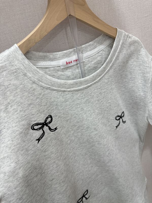 刺繡蝴蝶結套裝 