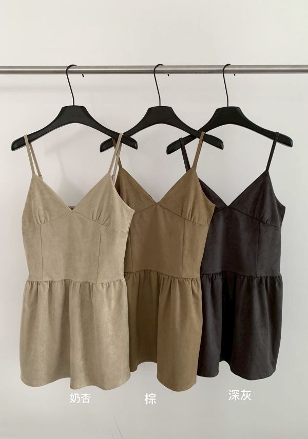 𝐍𝐞𝐰 𝟐𝟎𝟐𝟓 V領吊帶短洋 