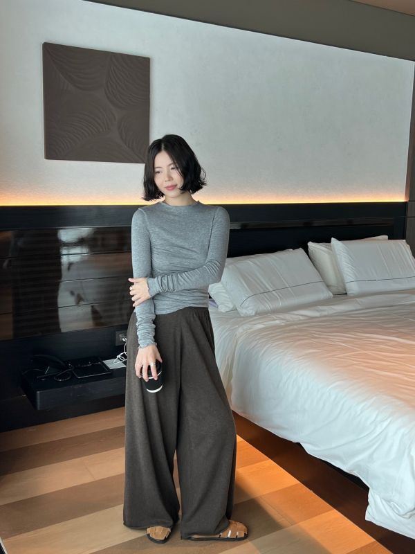 𝐍𝐞𝐰 𝟐𝟎𝟐𝟓 毛織闊腿休閒褲 