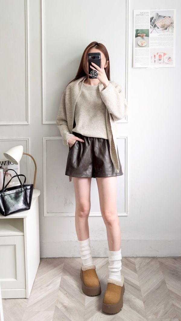 兩件式上衣羊絨毛衣 