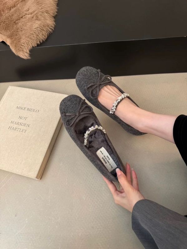 內增高3公分｜毛呢水鑽瑪莉珍平底休閒鞋 美人鞋窩 👠現貨+預購｜小個子內增高3公分｜精緻芭蕾毛呢水鑽內增高加絨瑪莉珍平底鞋~精緻女孩韓系必備新款@Grace