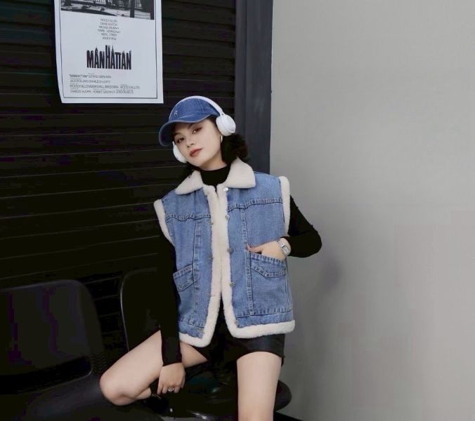 拼接牛仔刷毛背心 