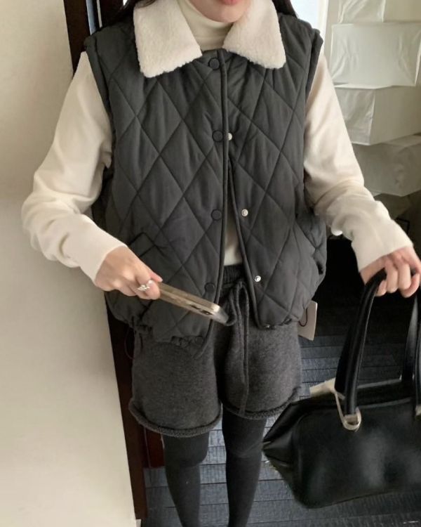 保暖毛領菱格鋪棉背心 