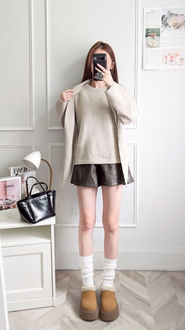 兩件式上衣羊絨毛衣 