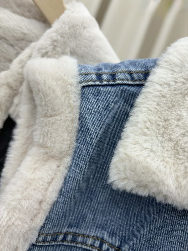 拼接牛仔刷毛背心 