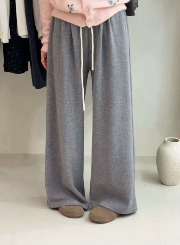 𝐍𝐞𝐰 𝟐𝟎𝟐𝟓 抽繩羊絨糯米褲 