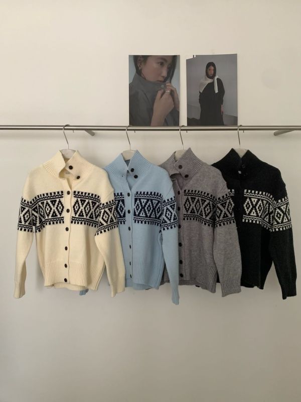𝐍𝐞𝐰 北歐風雪花開釦毛衣 